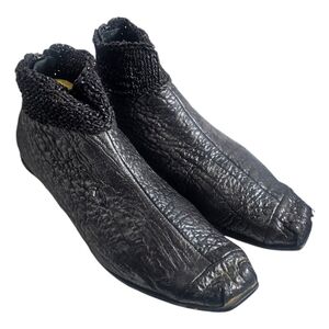 Vintage  Cydwoq Equip Ankle Booties Size 39 EU/9 US Women Designer Fashion